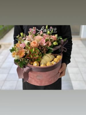 Flowers and choco br.18